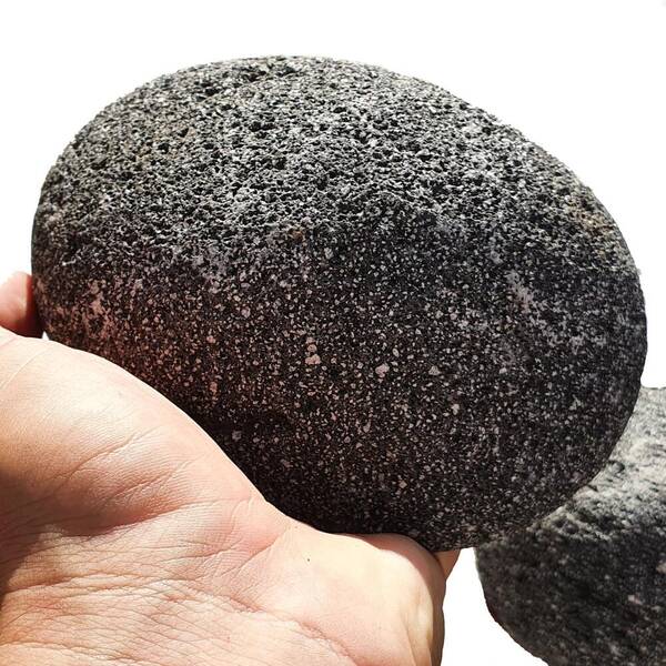 Black Sky Rock (1kg)
